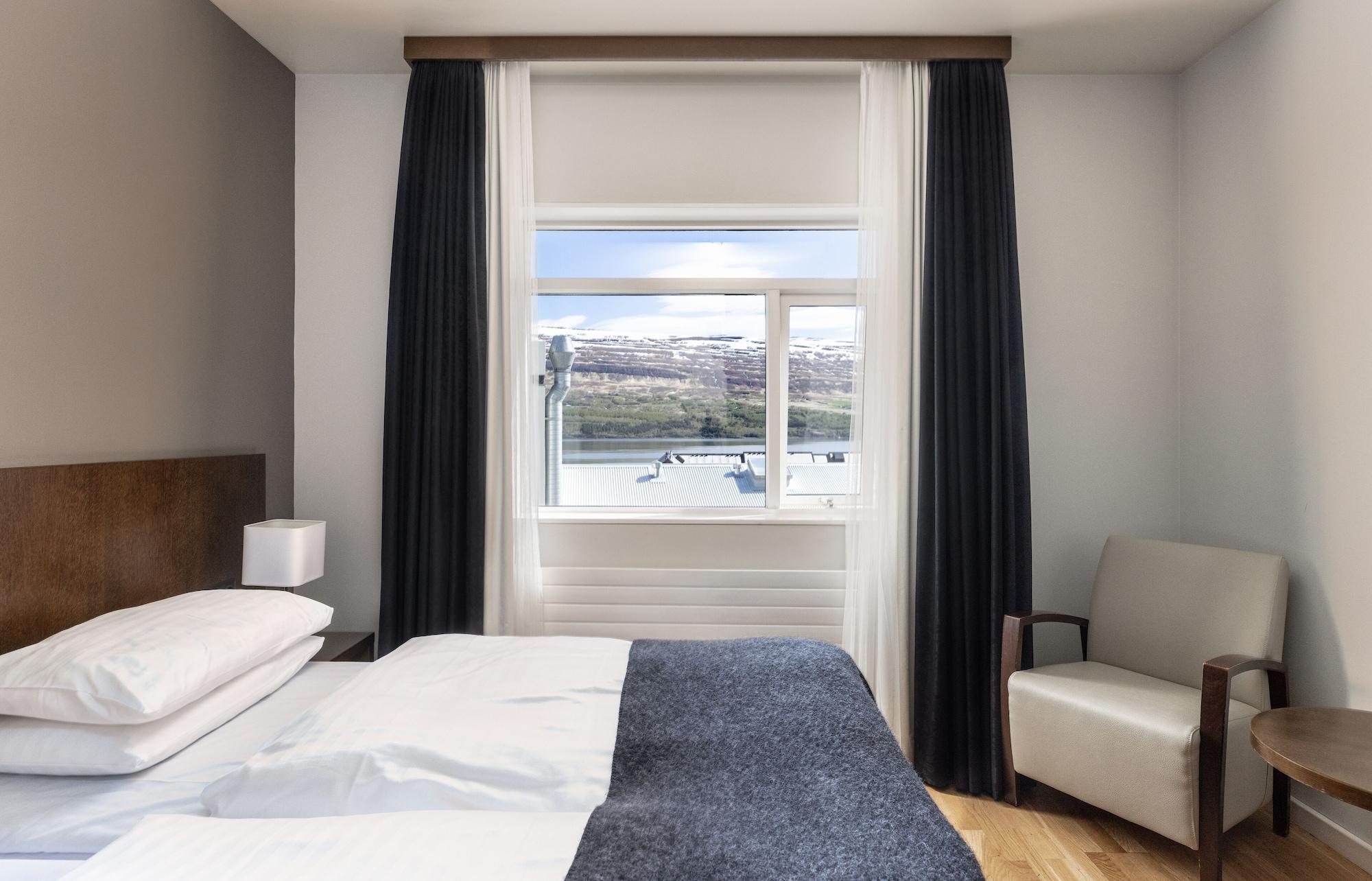 Hotel Kea By Keahotels Акурейри Екстериор снимка