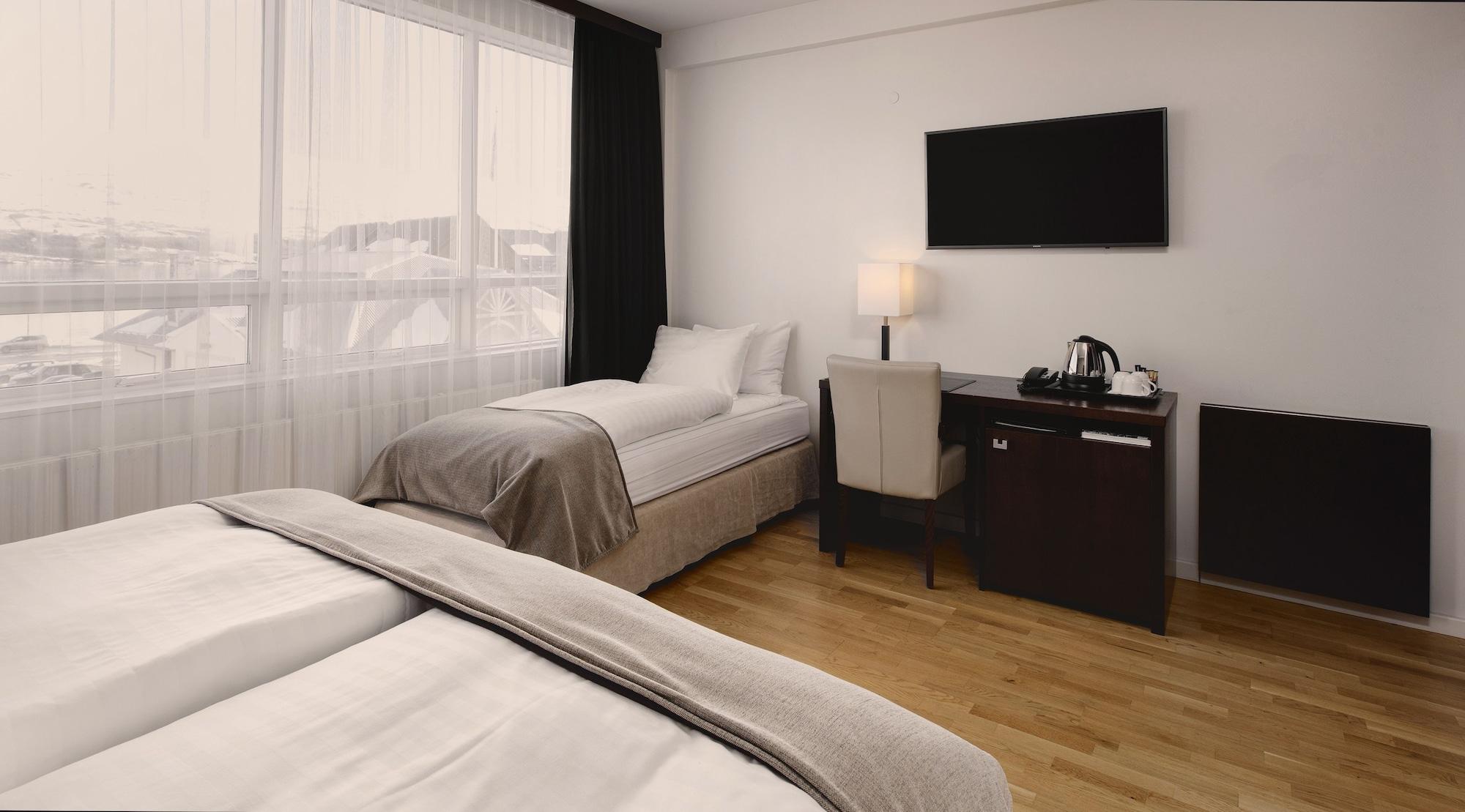 Hotel Kea By Keahotels Акурейри Екстериор снимка